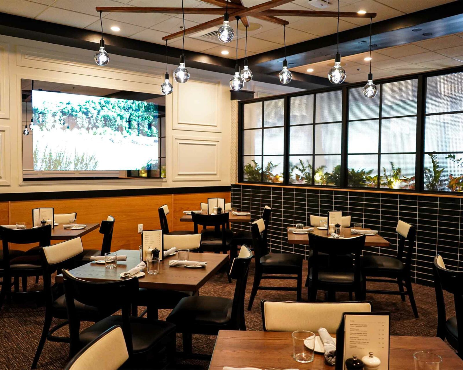 Burtons Richmond private dining room at dinner