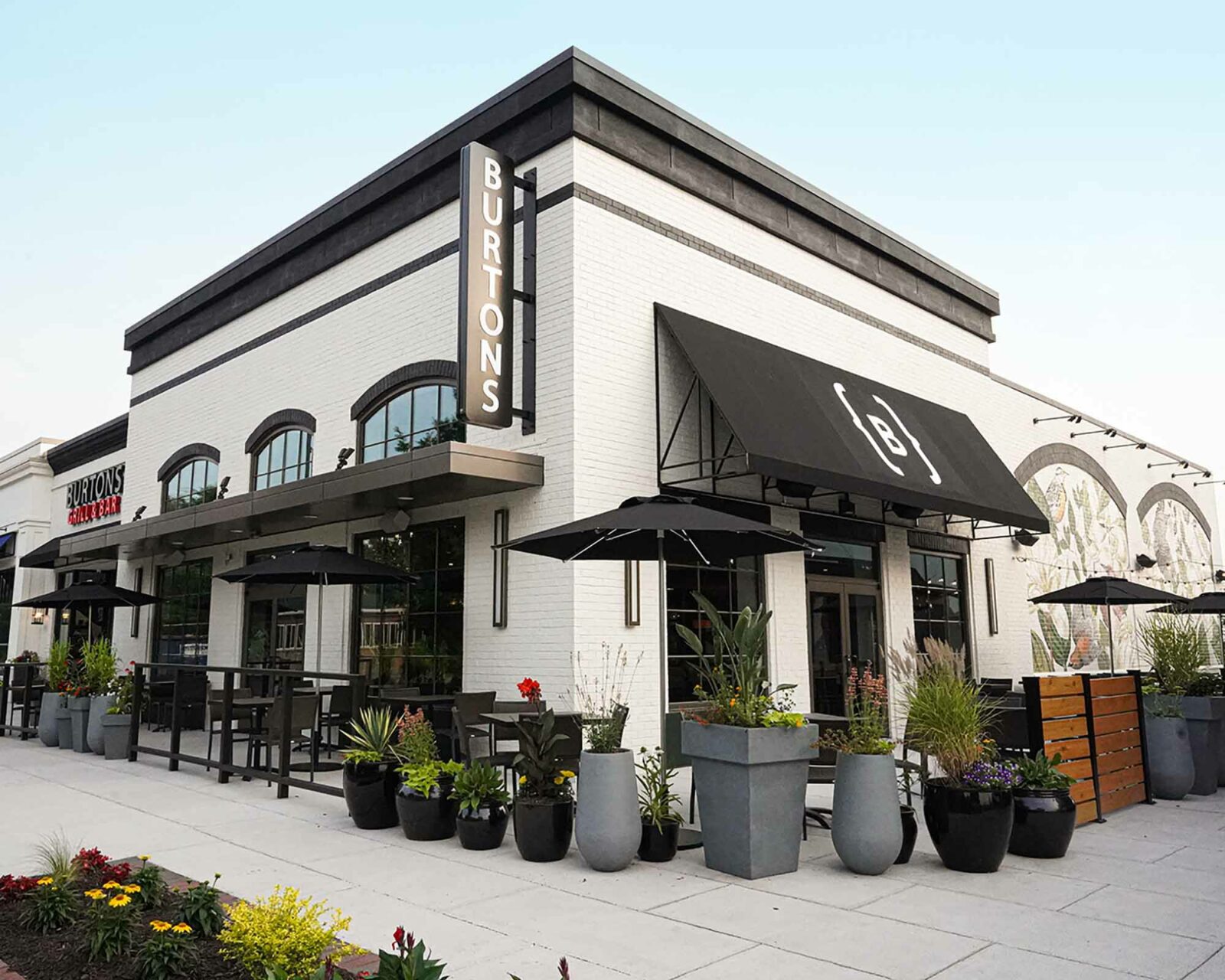 Burtons Grill & Bar in VA Richmond