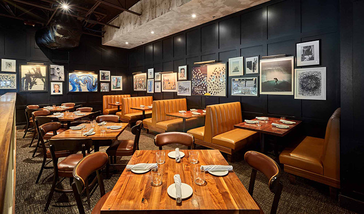 Burtons Boca Raton dining room