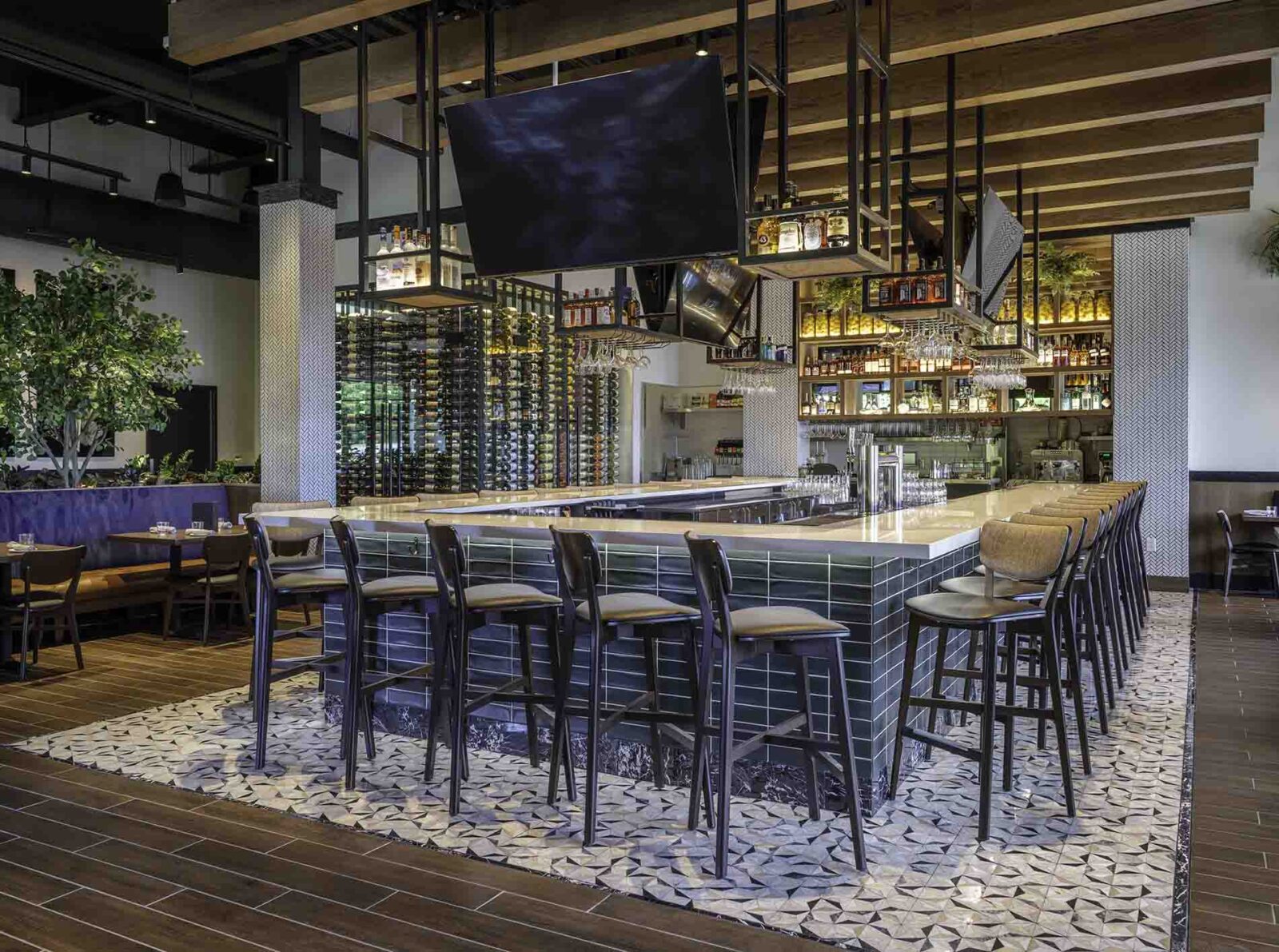 Bar at Burtons Grill in Birkdale, NC.