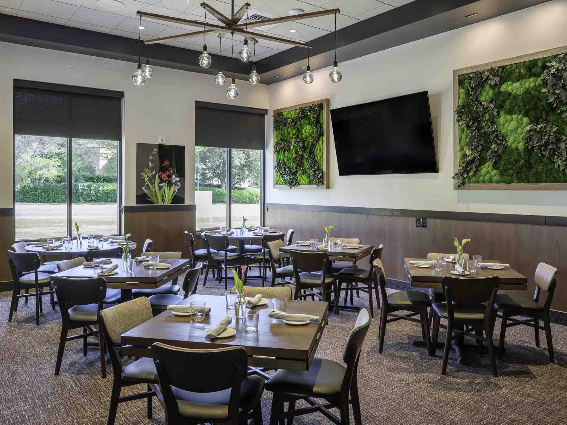 Private dining room with A/V at Burtons Grill in Birkdale, NC.
