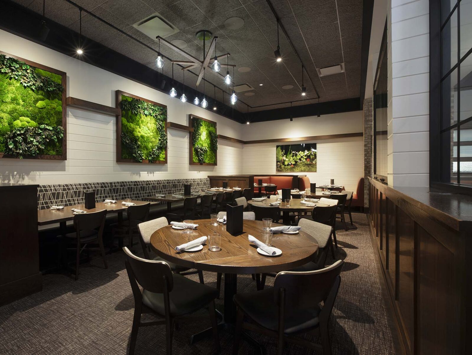 Private dining room at Burtons Grill in Nashua, NH.